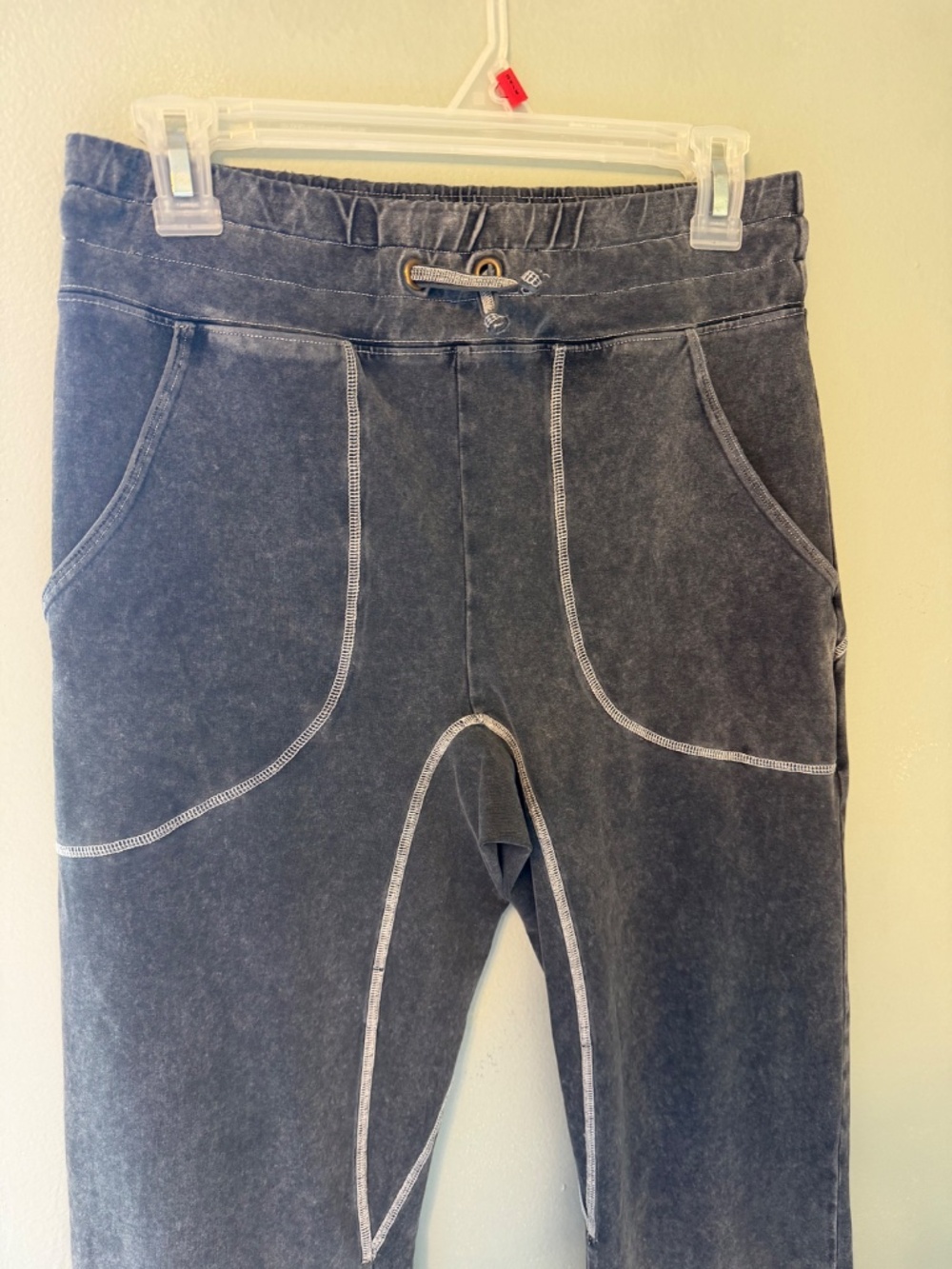 FREE PEOPLE FP Movement New Flow Flares Women’s Medium Black - Picture 6 of 11